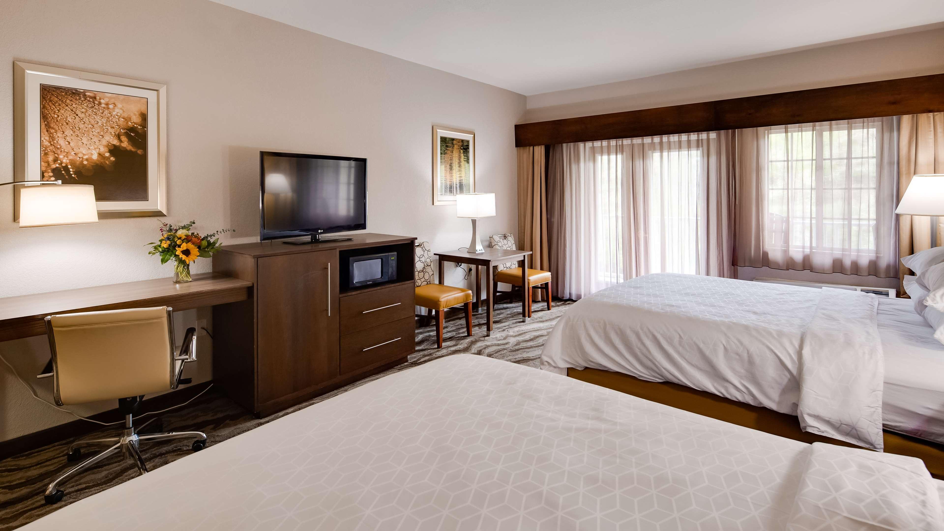 Best Western Plus River Escape Sylva / Диллсборо Экстерьер фото