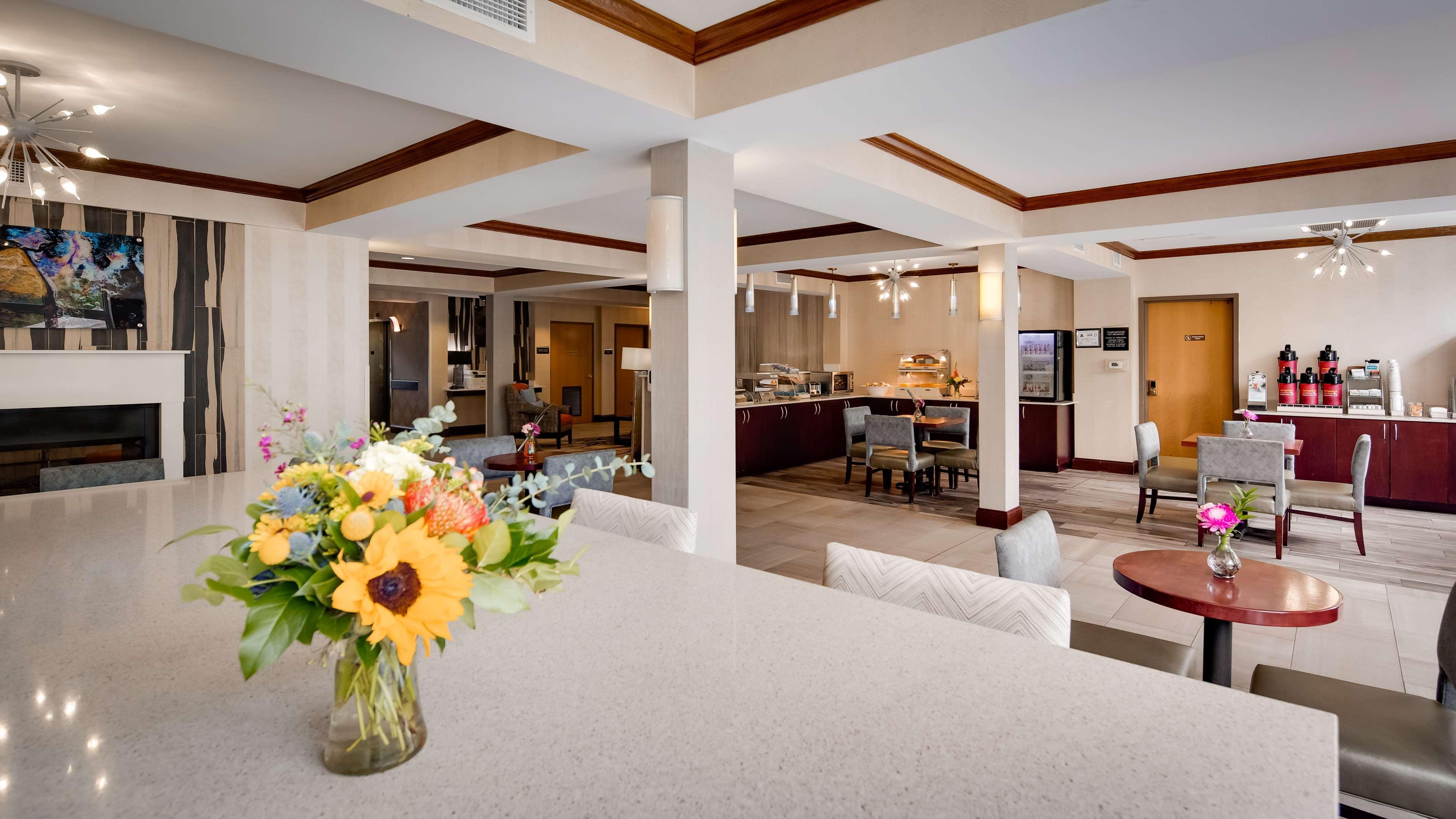 Best Western Plus River Escape Sylva / Диллсборо Экстерьер фото